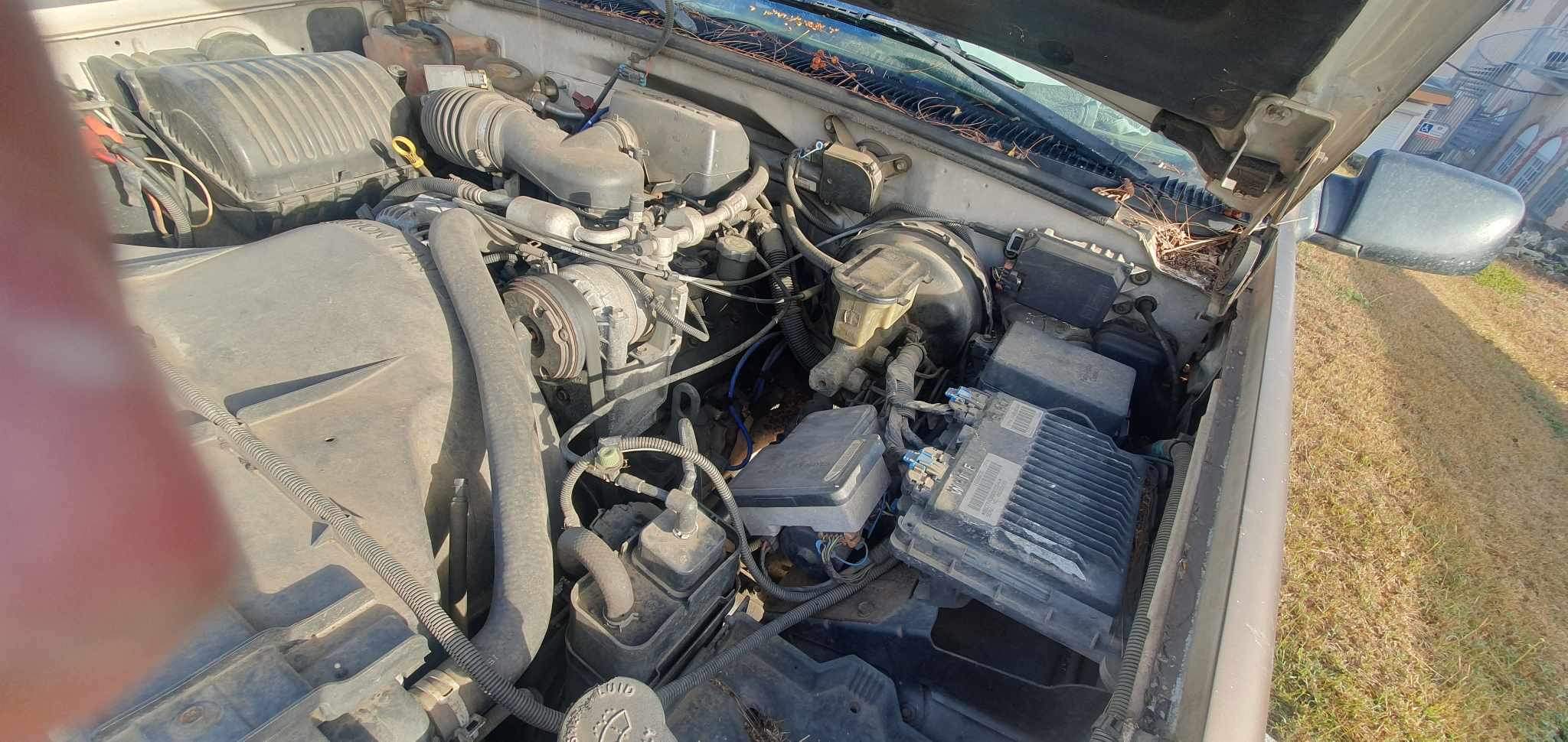 CFC4EA0E-7B92-4B45-8667-666327C0C035