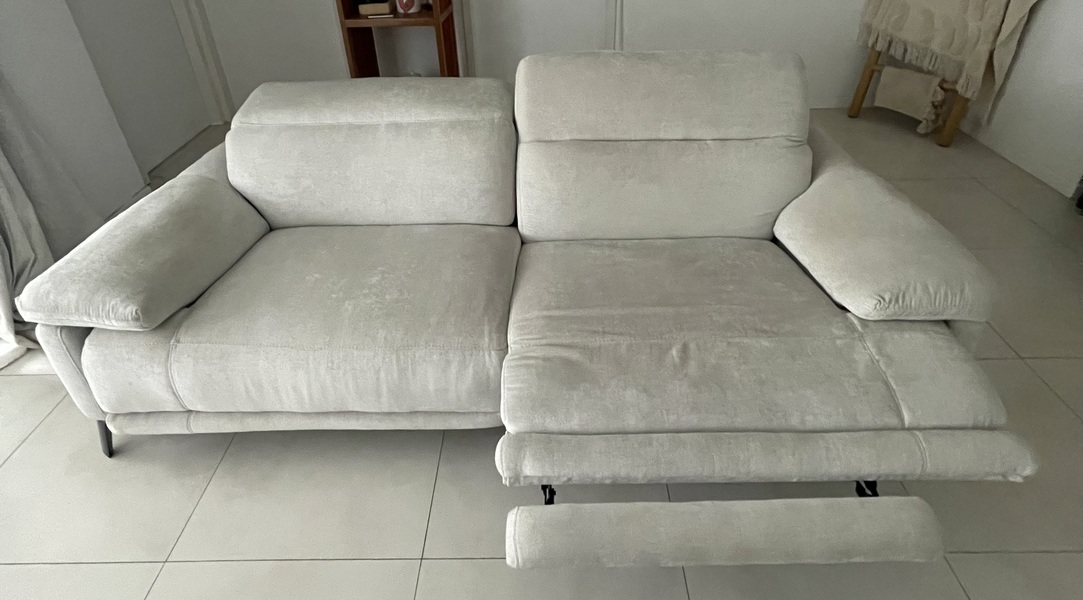 large_71cb0550-bedc-4861-b13b-bb97ac5ba997-1