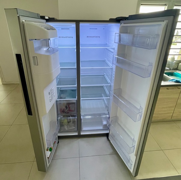 large_edecca78-c3f3-484e-90f6-cf756ec3fcd2