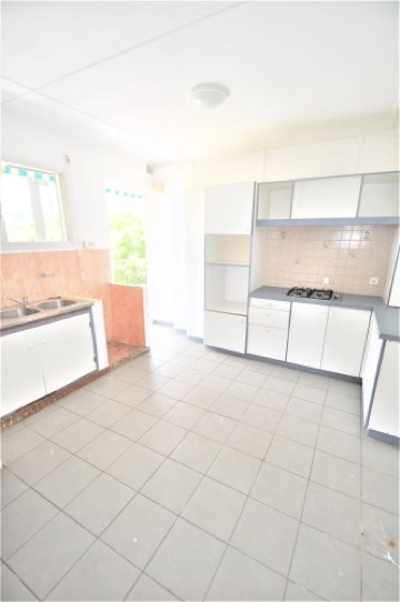 E158EB06-CF6E-41FF-928F-E102E7F193CA_4_5005_c